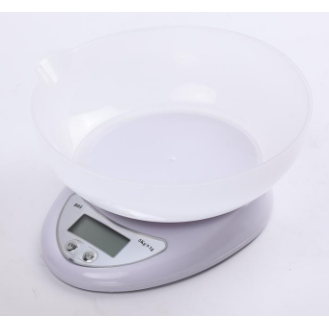 Kitchen scale with bowl