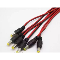 DC power connectors