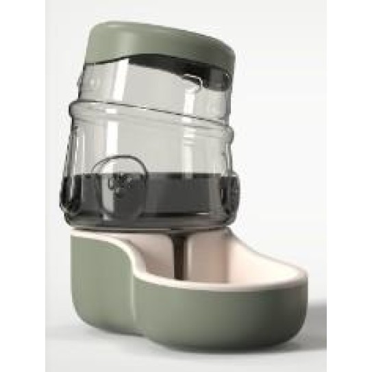 Crooked pet water dispenser