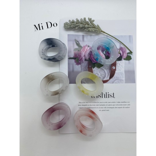 Translucent color M Hearwear clip