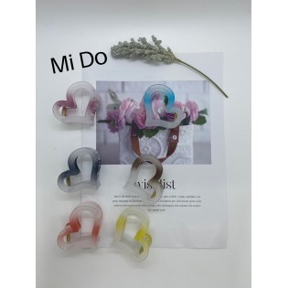 Translucent color M Hearwear clip