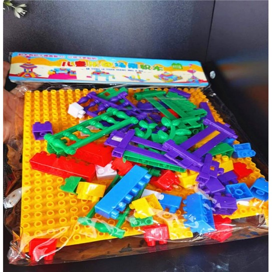 CC161-037 large plastic building blocks