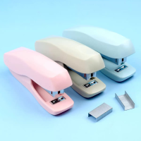 CC169-004 stapler272